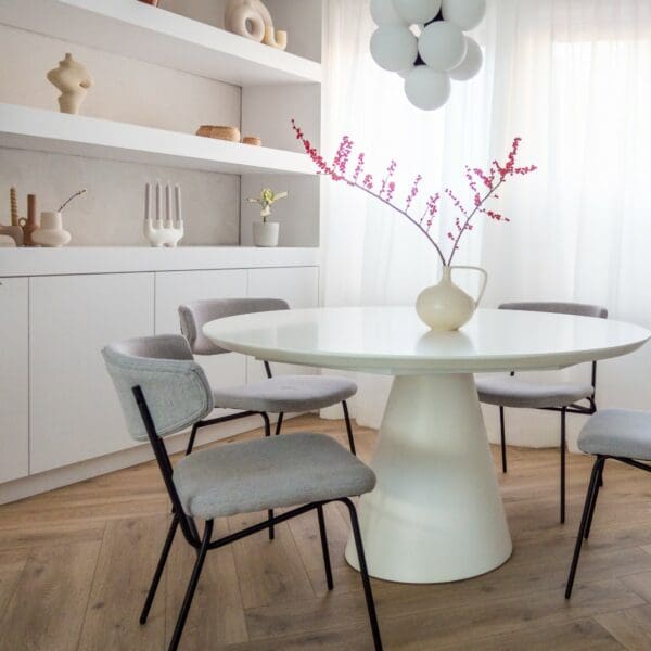 Alternative view of Eettafel Superiore