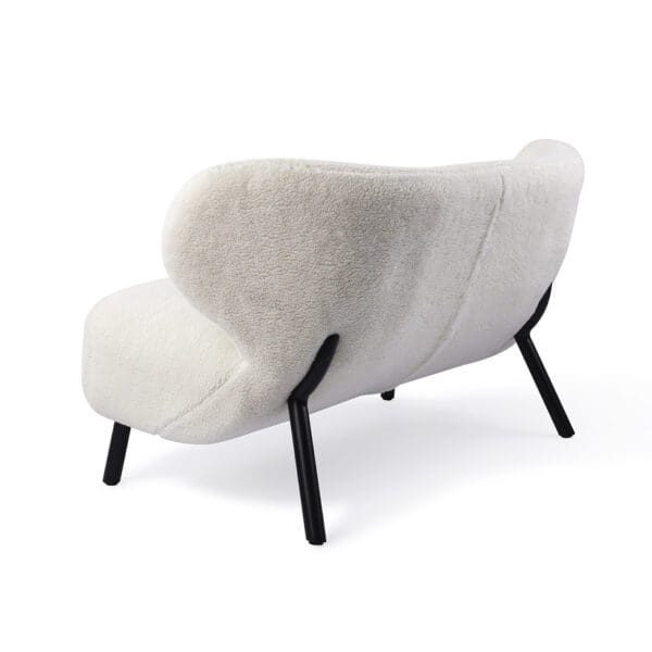 Alternative view of Cream